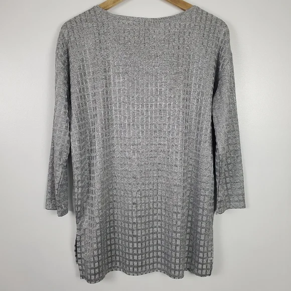 Philosophy NWT silver square patterned tunic top - Picture 2 of 6